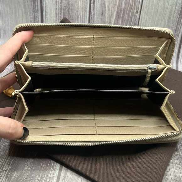 GUCCI Diamante Zip Wallet Leather Canvas Bamboo Tassel Beige & Black w/ Dust Bag - Picture 12 of 15